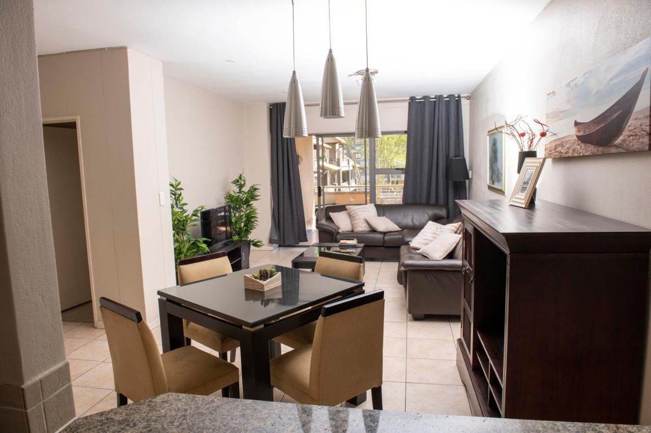 Grayston Exec Apartments Йоханнесбург Экстерьер фото