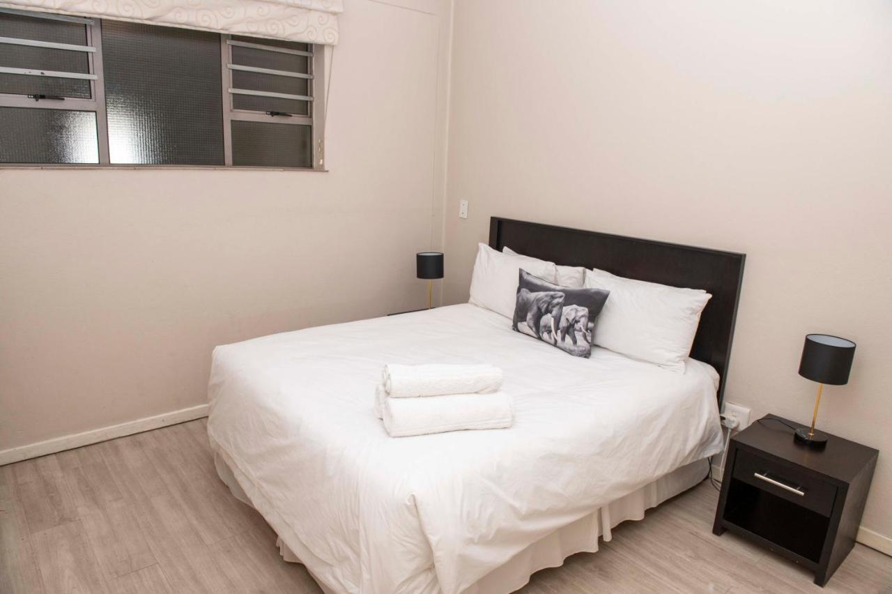 Grayston Exec Apartments Йоханнесбург Экстерьер фото
